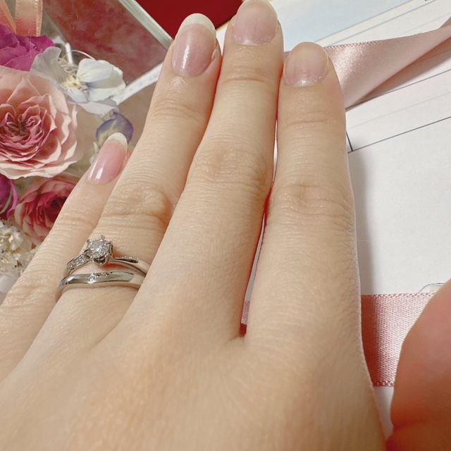 【アイプリモ(I-PRIMO)の口コミ】 色んなサイトで指輪を探しまくった結果、好みのデザインがありました。店…