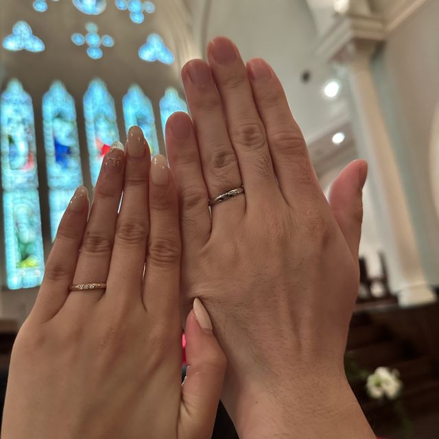 【ラザール ダイヤモンド(LAZARE DIAMOND)の口コミ】 いろんなブランドを周りましたが、シンプルなデザインだけど、ダイヤの輝…