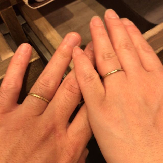 【鎌倉彫金工房の口コミ】 プラチナとゴールドで悩みました。実際に指にはめてしっくりきたのが、ゴ…
