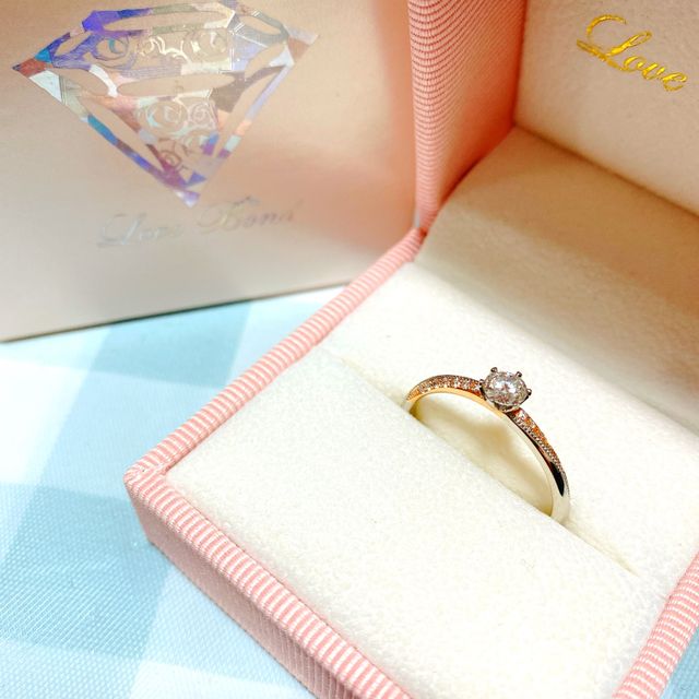 【Love Bond(ラブボンド)の口コミ】 彼が選んでくれました。
一目見てこれだと思ったらしいです。

実際、プロ…