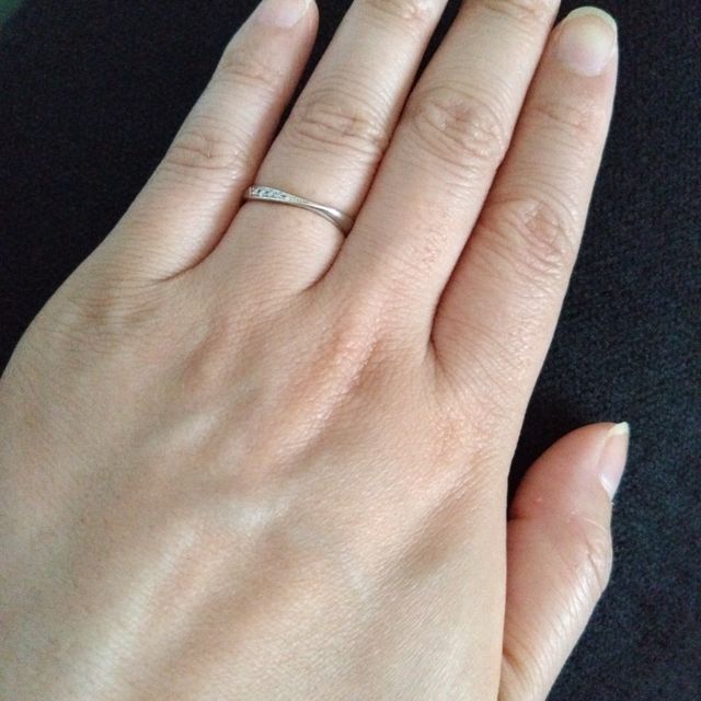 【銀座ダイヤモンドシライシの口コミ】 私の希望からコンシェルジュの方がいくつか用意してくれたデザインの中か…