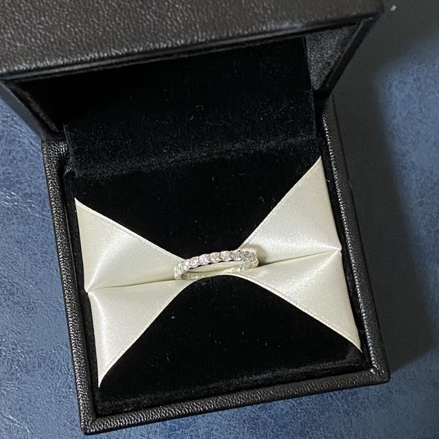 【エクセルコダイヤモンド(EXELCO DIAMOND)の口コミ】 ハーフエタニティで探していました。10店舗は見に行ったんじゃないかとい…