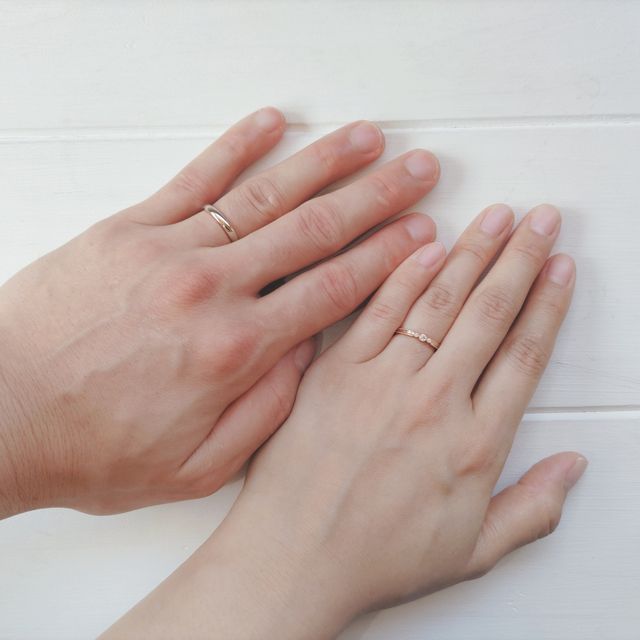 【COCKTAIL(カクテル)の口コミ】 夫はシンプルなデザインとプラチナ素材、鍛造製法を希望していたので、そ…