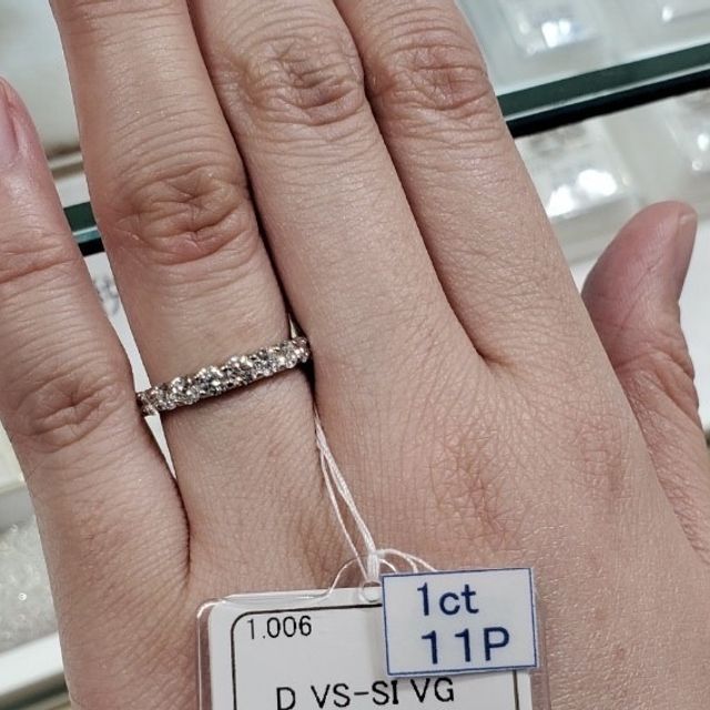 【LEHAIM(レハイム)の口コミ】 ひねりのない、王道のデザインが好きな方にはお得だし、ダイヤも綺麗でお…