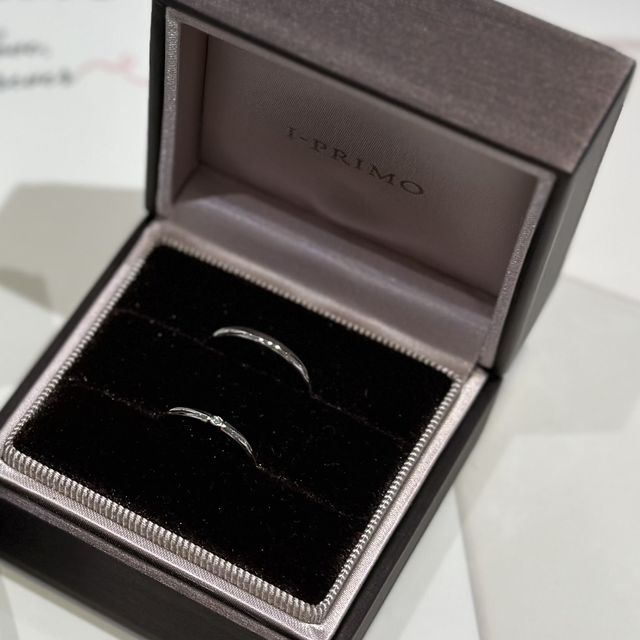 【アイプリモ(I-PRIMO)の口コミ】 価格もいいかんじで、シンプルな指輪を探していました。
スタッフさんに、…