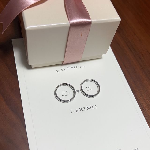 【アイプリモ(I-PRIMO)の口コミ】 派手なものは恥ずかしかったので、シンプルなデザインのものを探していま…