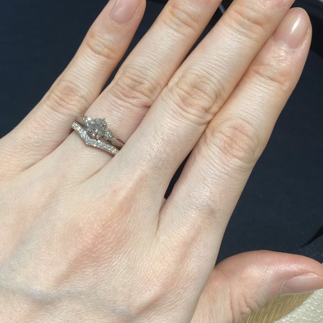 【ショーメ(CHAUMET)の口コミ】 お店のスタッフの方におすすめいただき、「セレナード」コレクションの婚…