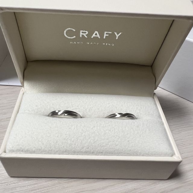 【CRAFY(クラフィ)の口コミ】 自分たちで指輪を作ることができるのでデザインを自由に決めることができ…