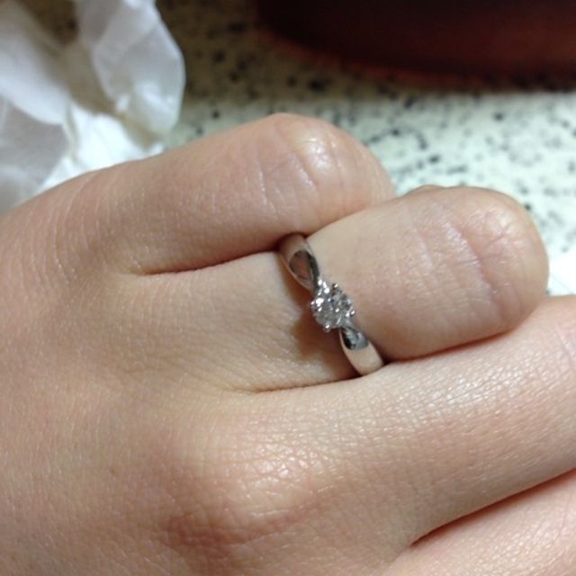 【ティファニー(Tiffany & Co.)の口コミ】 私の好みが派手なタイプでは無いので、大きなダイヤより小ぶりで控えめな…