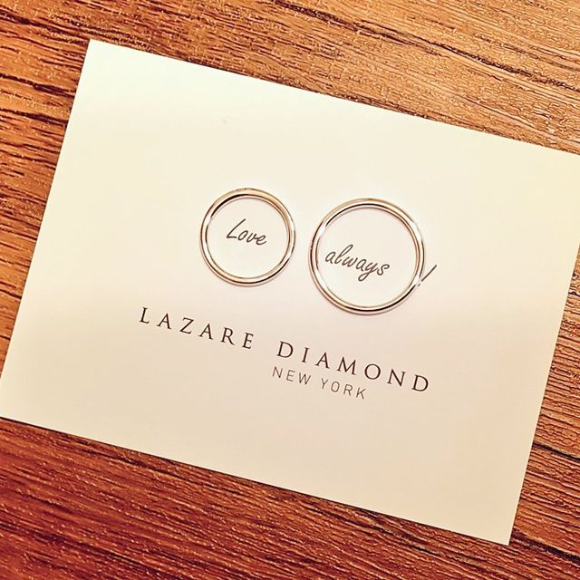 【ラザール ダイヤモンド(LAZARE DIAMOND)の口コミ】 職場で邪魔にならないように見た目のシンプルさと着け心地に拘って選びま…