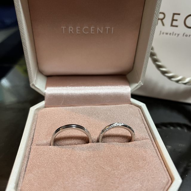 【TRECENTI(トレセンテ)の口コミ】 この指輪を購入した日は、午前中に別のブランドの指輪も見学しましたが、…