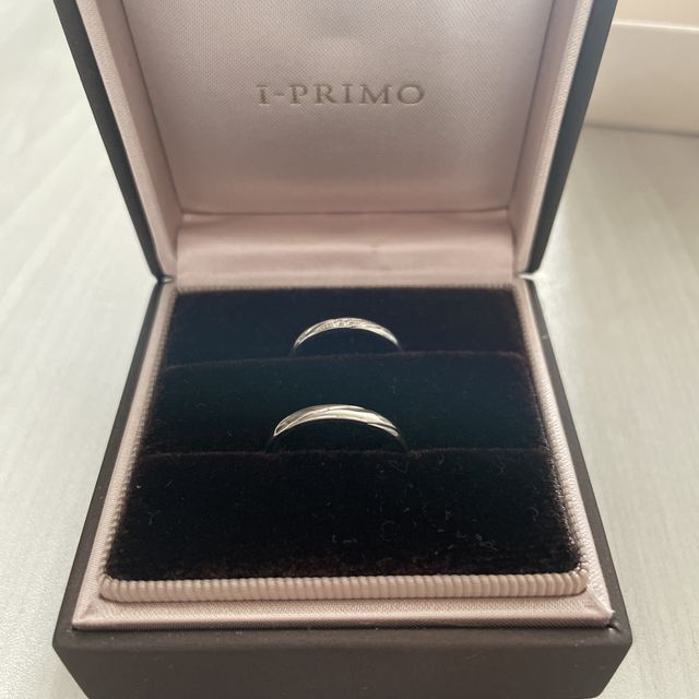 【アイプリモ(I-PRIMO)の口コミ】 シンプルな結婚指輪のデザインだと、他の人達と被ってしまうため、少し変…