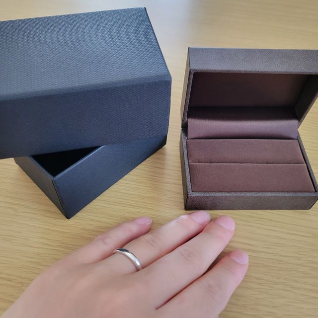 【TANZO.(鍛造指輪)の口コミ】 結婚指輪はこの先ずっと着けていくものなので、「頑丈、丈夫」であるもの…