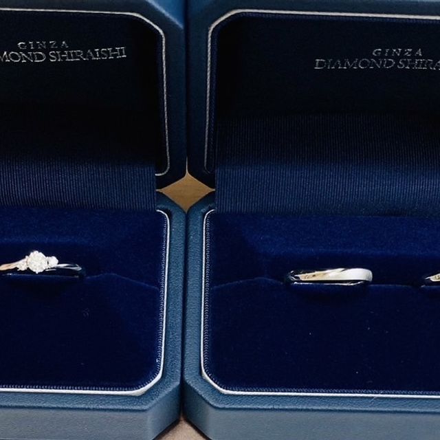 【銀座ダイヤモンドシライシの口コミ】 シンプルすぎず派手すぎないデザインに惹かれました。セットリングなので…