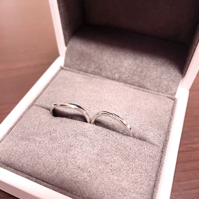 【LOVE NOTESの口コミ】 理想どおりの、シンプルで小さなダイヤが入った指輪に出会うことができた…