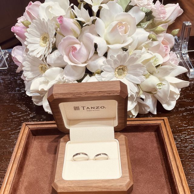 【TANZO.(鍛造指輪)の口コミ】 デザインが出来てるものだったりいくつかブランドみましたが、一生付ける…
