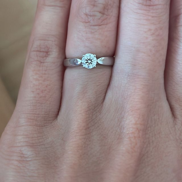 【ティファニー(Tiffany & Co.)の口コミ】 石のついた指輪はなかなか付けるタイミングが限られると思いますが、こち…