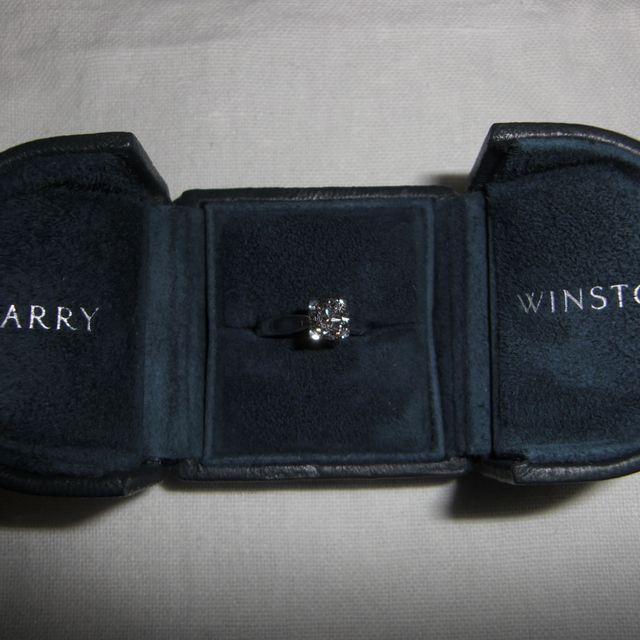 【ハリー・ウィンストン(Harry Winston)の口コミ】 ヴァンクリーフアーベル、カルチェ、ハリーウィンストンの３店舗を見て検…