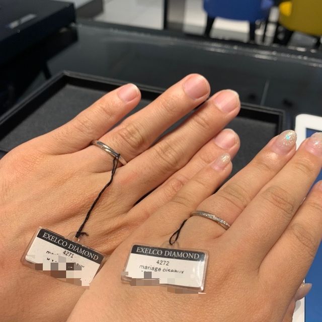 【エクセルコダイヤモンド(EXELCO DIAMOND)の口コミ】 男性の指輪だとブラックダイヤモンドがつけられるという、他のお店ではで…