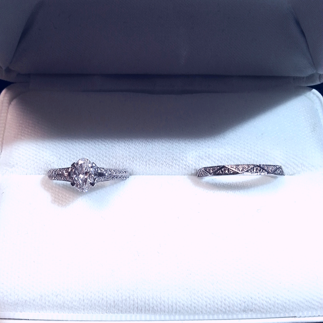 【グラフ(GRAFF)の口コミ】 すでにグラフで婚約指輪を購入しており、重ねづけを考えたときに、一番し…