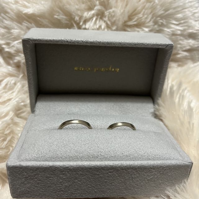 【mina.jewelry(ミナジュエリー)の口コミ】 自分で書いた文字を刻印できるところが一番の決め手でした。老舗ブランド…