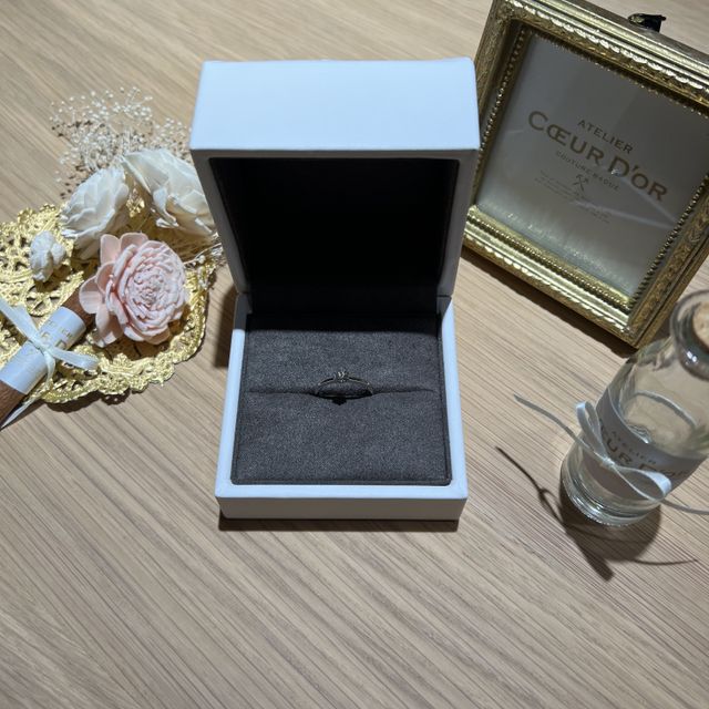 【COEUR D'OR(クゥドール)の口コミ】 来店前から、理想の婚約指輪のイメージはついていたみたいだったので、実…