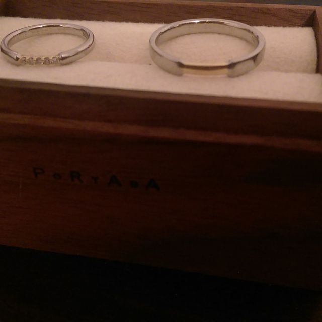 【PORTADA(ポルターダ)の口コミ】 たくさんのブランドをみてまわりましたが少し変わったデザインを求めてい…