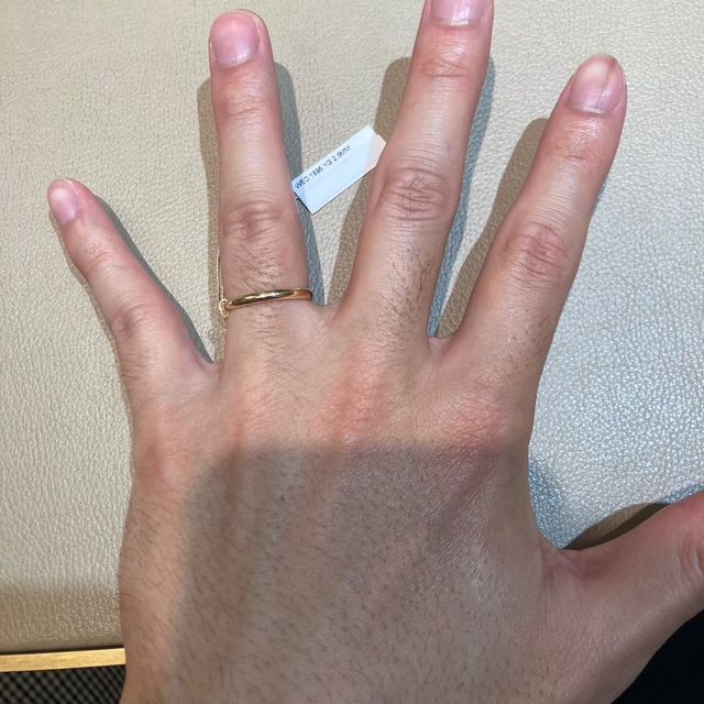 【ティファニー(Tiffany & Co.)の口コミ】 ティファニーとだけあって、高級感があります。
他店のゴールドリングもい…