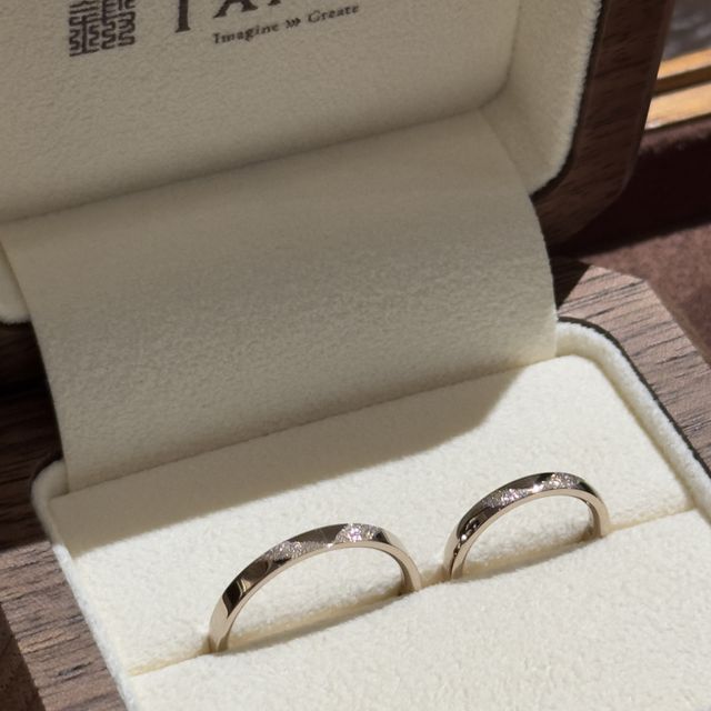 【TANZO.(鍛造指輪)の口コミ】 硬い、とにかく硬い。指輪を付けたままハードな環境にさらされても変わら…