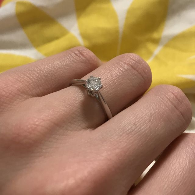 【銀座ダイヤモンドシライシの口コミ】 沢山のデザインを試着させていただきましたが、最もダイヤモンドが美しく…