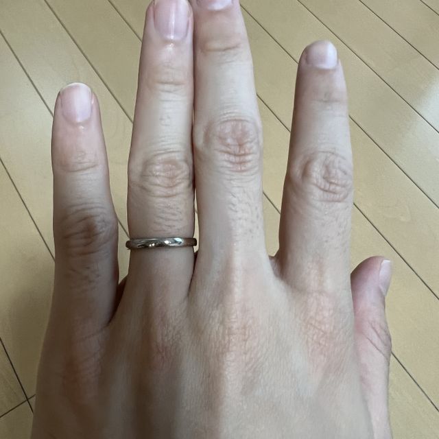 【銀座ダイヤモンドシライシの口コミ】 
お店に行く前からデザインを調べていたが全て可愛くて迷っていました。実…