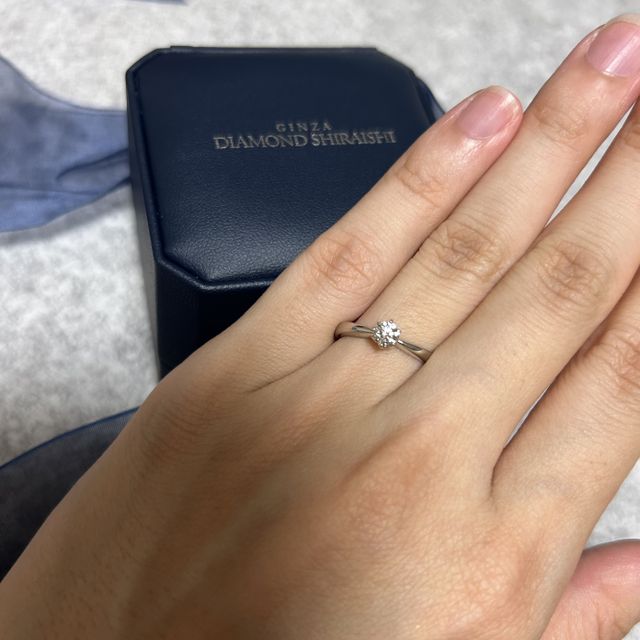 【銀座ダイヤモンドシライシの口コミ】 比較的シンプルで華奢なものを探していたので、自分の好みに似合うものが…