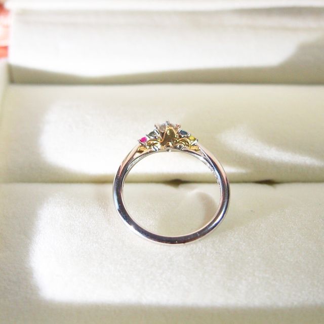 【ケイウノ ブライダル(K.UNO BRIDAL)の口コミ】 大好きなアリスの婚約指輪が欲しくて、フルオーダーにしました！デザイナ…
