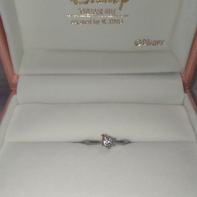 【ケイウノ ブライダル(K.UNO BRIDAL)の口コミ】 すごいかわいかったからです。元々指輪は興味なかったんですけど、このデ…