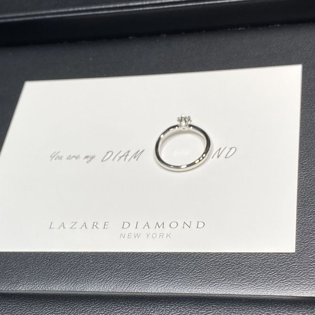【ラザール ダイヤモンド(LAZARE DIAMOND)の口コミ】 彼女が薔薇などのカラーリングが好きでどこかで箱や外装を見てここがいい…