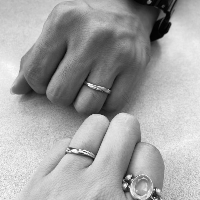 【銀座ダイヤモンドシライシの口コミ】 デザインと店員さんの接客の良さで決めました。
最初特に好みのデザインど…