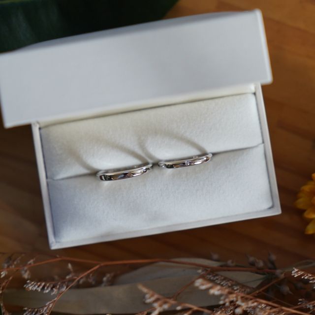 【THREE TREES(スリーツリーズ)の口コミ】 以前から結婚指輪は手作りするのが夢で、色んな店舗を調べていました。情…