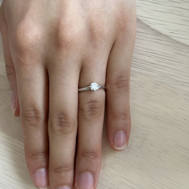 【俄(にわか)の口コミ】 シンプルで上品なデザインに惹かれました。朝葉のイメージが、自分たちの…