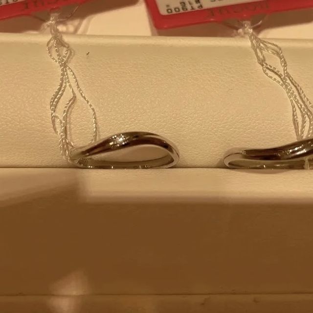 【festaria bijou SOPHIA(フェスタリア ビジュソフィア)の口コミ】 ハートシェイプの婚約指輪と重ね付けをできるデザインのものを探して行き…