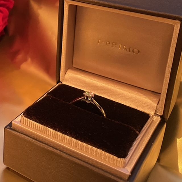 【アイプリモ(I-PRIMO)の口コミ】 シンプルかつエレガントなデザインを探しており、それにピッタリ合うもの…