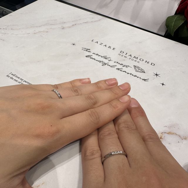 【ラザール ダイヤモンド(LAZARE DIAMOND)の口コミ】 シンプルな指輪を探していました。シンプルな指輪となるとどのブランドで…