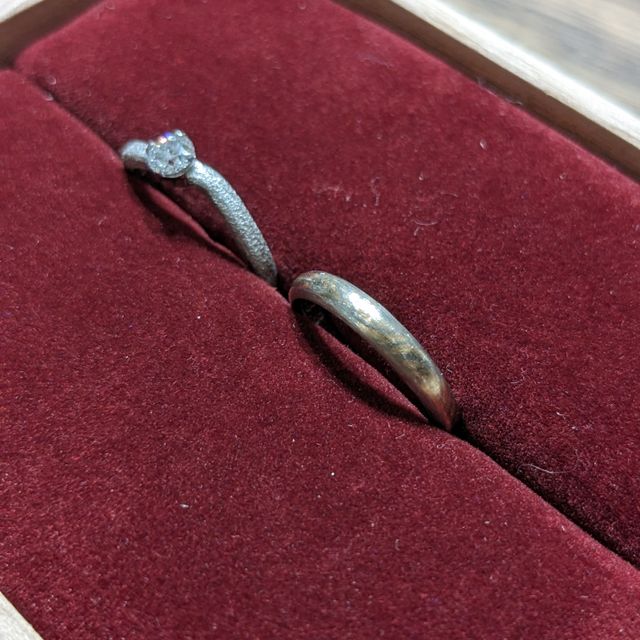 【ichi(イチ)の口コミ】 サプライズではなく、お互いが気に入ったものをということで2人で婚約指輪…