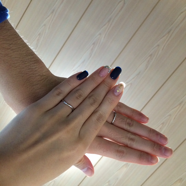 【アイプリモ(I-PRIMO)の口コミ】 細めのデザインを探していて、更にこれは可愛いダイヤが3つもついてるに10…