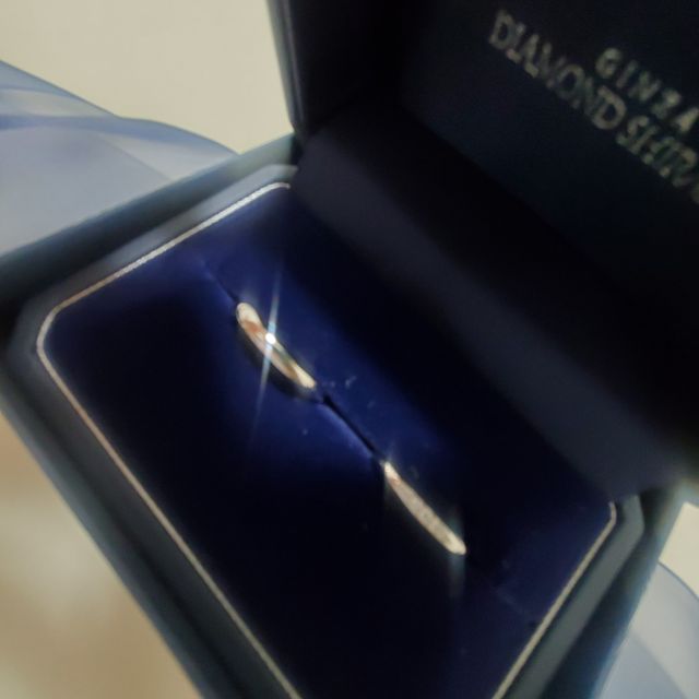 【銀座ダイヤモンドシライシの口コミ】 デザイン:シンプルなストレートタイプに惹かれました。
(これも合うタイプ…