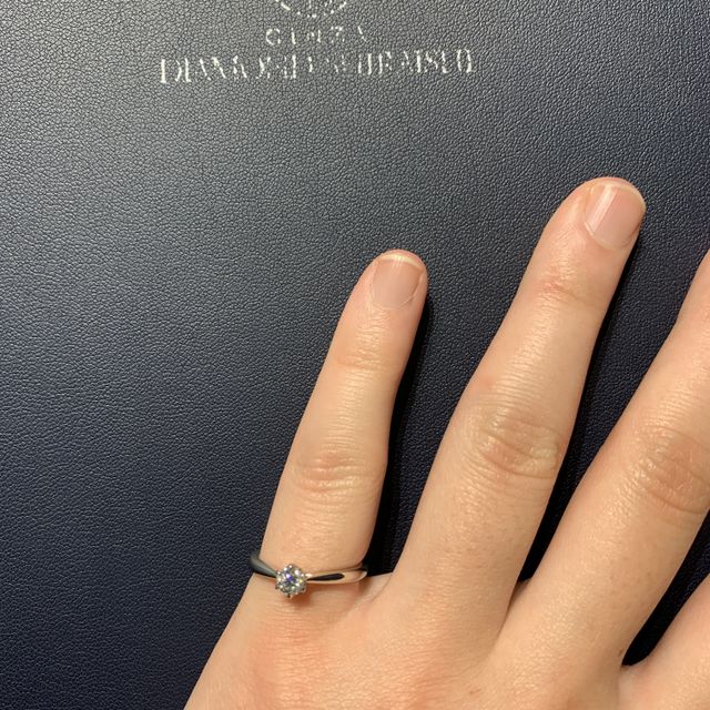 【銀座ダイヤモンドシライシの口コミ】 指輪を普段からあまり付けたこと無かったので、ダイヤモンドが引っかから…