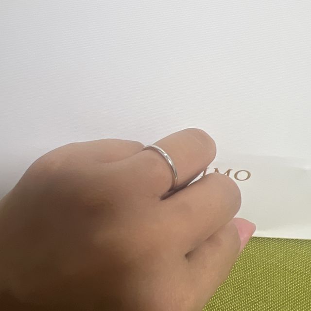 【アイプリモ(I-PRIMO)の口コミ】 シンプルで年齢を重ねてもずっとつけていられるデザイン。ザ、結婚指輪と…