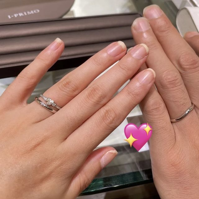 【アイプリモ(I-PRIMO)の口コミ】 ハートシェイプの婚約指輪と重ね付けをしたかったので、持っていきました…