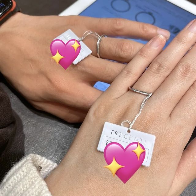 【TRECENTI(トレセンテ)の口コミ】 ハートシェイプの婚約指輪と重ね付けできるデザインのものを探していまし…