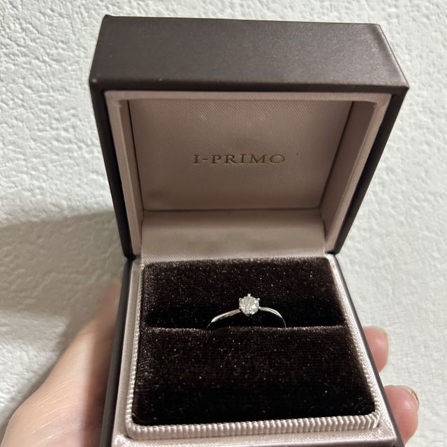 【アイプリモ(I-PRIMO)の口コミ】 指輪のデザインがとても好みでした。その中でも価格もちょうど良くとても…