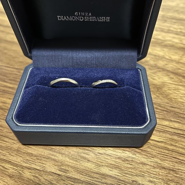 【銀座ダイヤモンドシライシの口コミ】 指輪のデザインがとても素敵でした。指輪がつけている間に回ってしまうの…